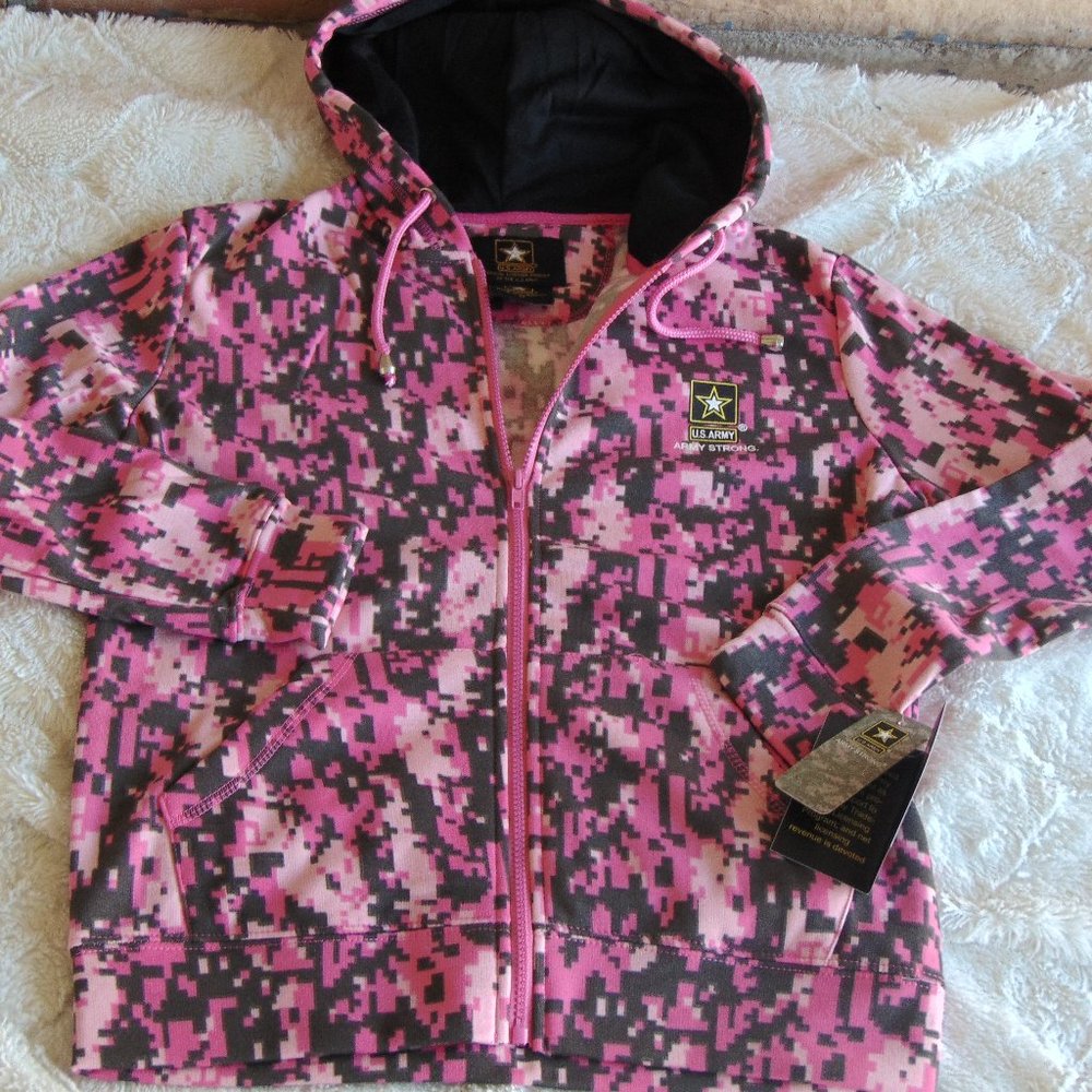 WOMAN'S U.S. ARMY STRETCH ZIP FRONT HOODIE
Sz M NWT